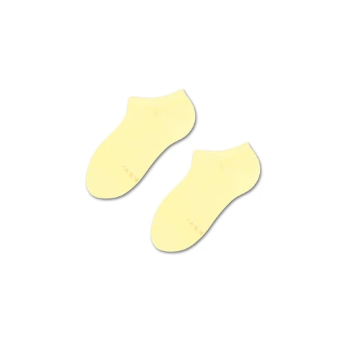 Krótkie skarpetki Stopki dla dzieci Basic - Banana Shake w kolorze jasnożółtym.